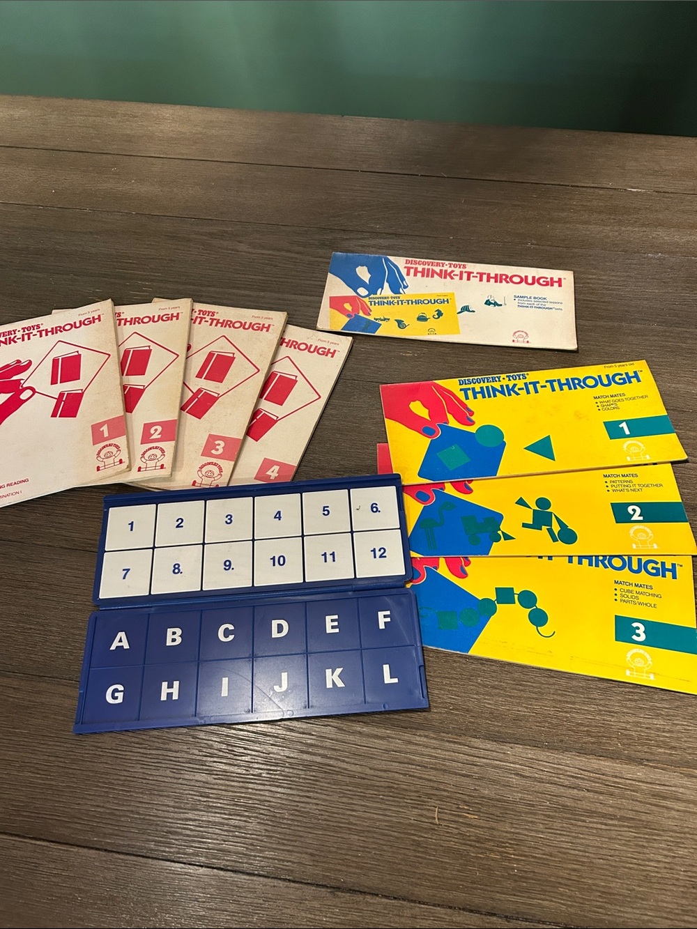 Think it through discovery toys learning tiles books kit 1980’s reading shapes
